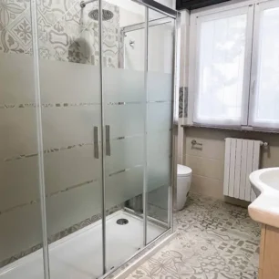 Trasformazione vasca in doccia Varese